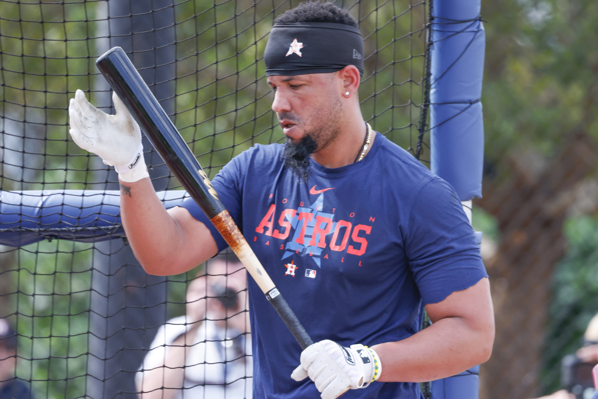 Houston Astros first baseman Jose Abreu
